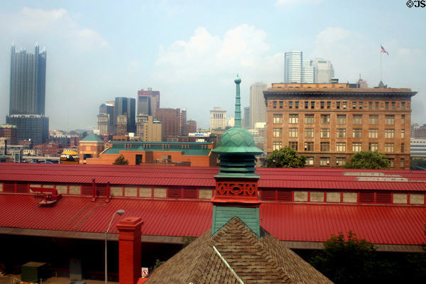 Monongahela Incline Railroad station cupola, P&LE Freight House & Station Square against skyline of Pittsburgh. Pittsburgh, PA.