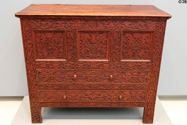 Hadley Chest (c1685-99) from Connecticut River Valley at Carnegie Museum of Art. Pittsburgh, PA.