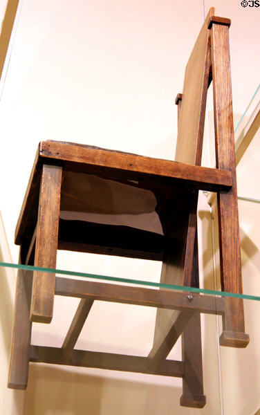 Side chair (1904) by Frank Lloyd Wright at Carnegie Museum of Art. Pittsburgh, PA.