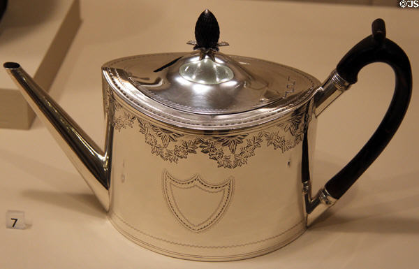 Silver teapot (1792-3) by Duncan Urquhart & Napthali Hart of London at Carnegie Museum of Art. Pittsburgh, PA.