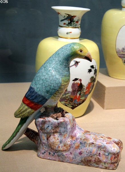 Porcelain parrot (1726-30) & vase (c1735) by Meissen Porcelain Manuf. of Germany at Carnegie Museum of Art. Pittsburgh, PA.