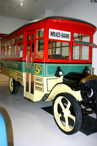 White Model 20 city bus (1912) at AACA Museum. Hershey, PA.