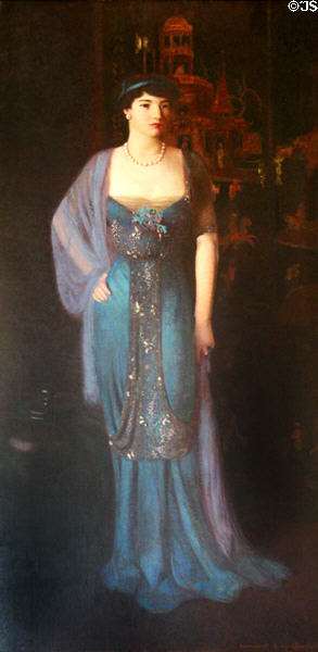 Portrait of Mrs. James Gordon Douglas (before 1916) by Howard G. Cushing at Rosecliff. Newport, RI.