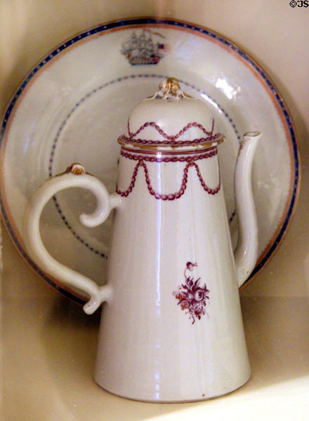 Chinese export porcelain coffeepot (c1790) with purple trim at RISD Museum. Providence, RI.