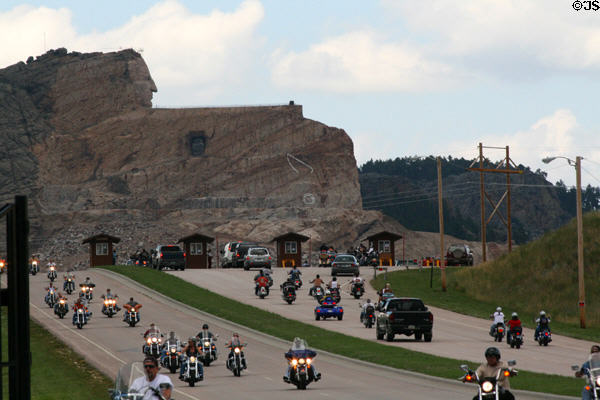 Visitors lining up to tour Crazy Horse Monument. SD.