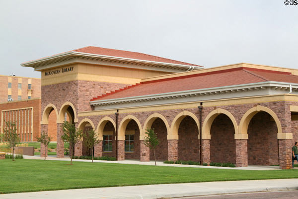 McGovern Library (2006) (1201 McGovern Ave.) honors Senator George & Eleanor McGovern on Dakota Wesleyan University campus. Mitchell, SD.