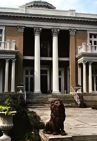 Belmont Mansion (1850) on campus of Belmont University. Nashville, TN.