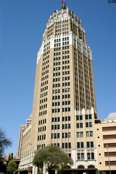 Tower Life Building facade. San Antonio, TX.