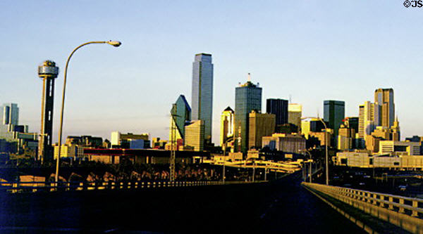 Downtown skyline. Dallas, TX.