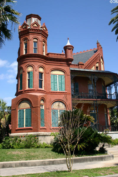 Landes-McDonough house (1887-8) (1602 Postoffice). Galveston, TX. Style: Richarsonian Romanesque. Architect: Dickey & Helmich.
