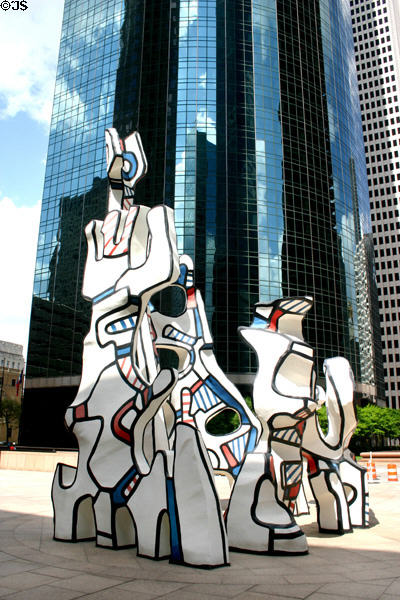 Monument to the Phantom sculpture by Jean Dubuffet & Wells Fargo Plaza. Houston, TX.