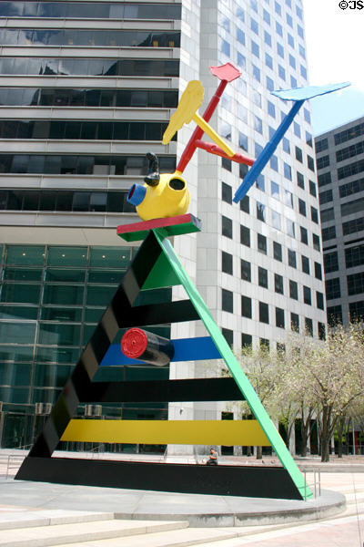 Parsonage & Birds sculpture by Joan Miró at base of JPMorganChase Tower. Houston, TX.