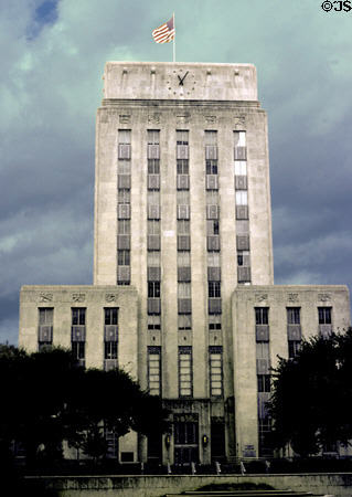 City Hall (1938-9) (901 Bagby St.). Houston, TX. Style: Art Deco. Architect: Joseph Finger. On National Register.