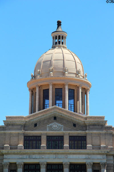 Dome of Harris County Courthouse (1910). Houston, TX.