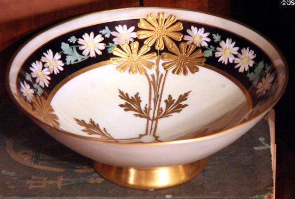 Flowered bowl at Fort House. Waco, TX.