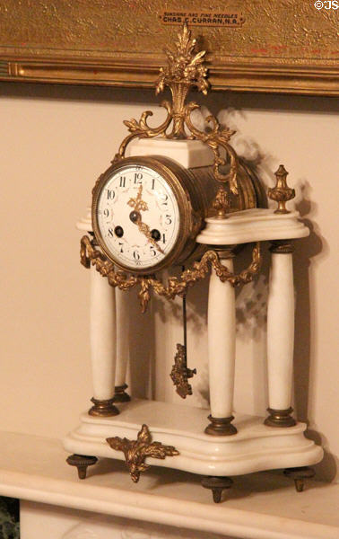 Mantle clock at McCulloch House. Waco, TX.