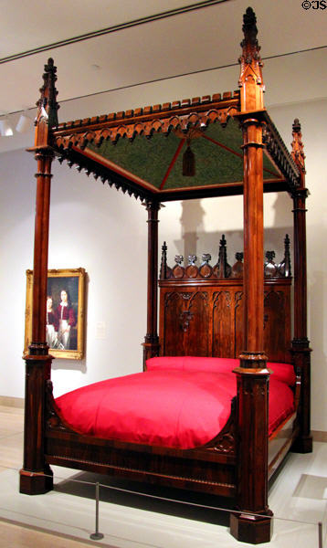 Bedstead (c1844) by Crawford Riddell of Philadelphia, PA at Dallas Museum of Art. Dallas, TX.