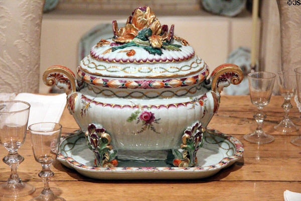 Porcelain tureen (c1775) from Jingdezhen, China in Reves Collection at Dallas Museum of Art. Dallas, TX.