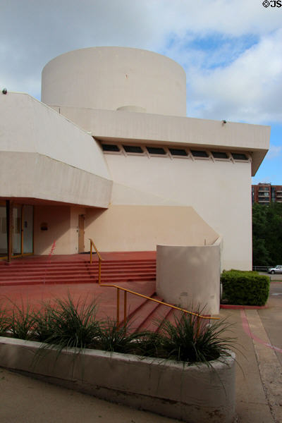 Kalita Humphrey's Theater (1959) (3636 Turtle Creek Blvd.). Dallas, TX. Architect: Frank Lloyd Wright.
