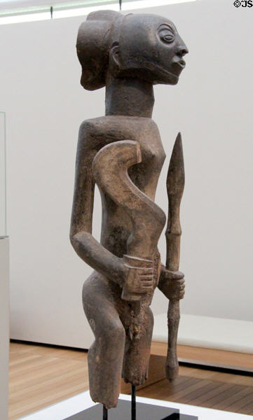 Hemba-people warrior ancestor figure (19th C) from Democratic Republic of the Congo at Kimbell Art Museum. Fort Worth, TX.