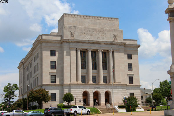 Texarkana Post Office & U.S. Courthouse (1933) which sits on the State line between Texas & Arkansas. Texarkana, TX. Style: Beaux Arts. Architect: James A. Wetmore. On National Register.