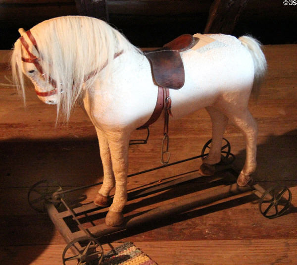 Riding horse on wheels (c1880's) English at Museum of Texas Handmade Furniture. New Braunfels, TX.