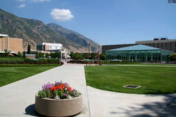 Ernest L. Wilkinson Student Center (1964) & Harold B. Lee Library (1999) at Brigham Young University. Provo, UT.