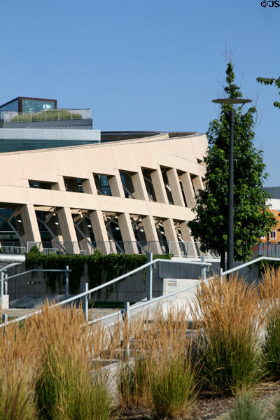 Salt Lake Public Library (2003) (210 East 400 South). Salt Lake City, UT. Architect: Moshe Safdie.