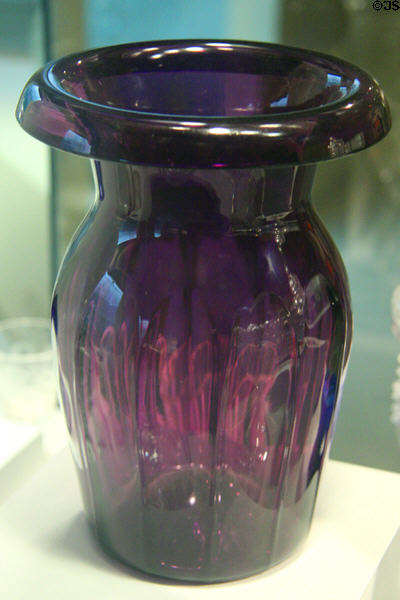 American blown glass vase (c1820-50) at Chrysler Museum of Art. Norfolk, VA.
