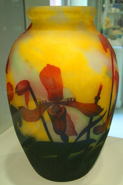 Art Nouveau blown glass vase (c1900) by Legras et Cie, Pantin France at Chrysler Museum of Art. Norfolk, VA.