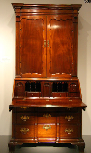 Mahogany desk & bookcase (1760-85) made in Newport, RI at Chrysler Museum of Art. Norfolk, VA.
