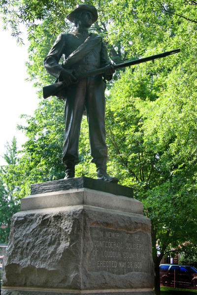 Monument (1908) to Confederate Soldiers of Loudoun County. Leesburg, VA.