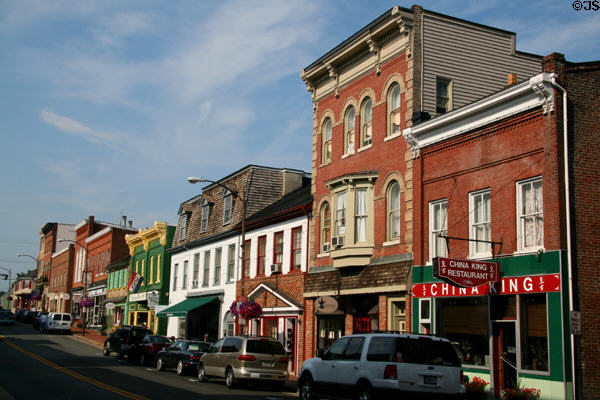 Streetscape of South King St. in Leesburg. Leesburg, VA.