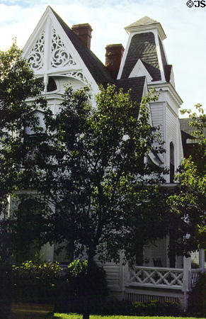 House at 370 Middle Street (1885) built by Jack Nash. Portsmouth, VA. Style: Gothic Revival.