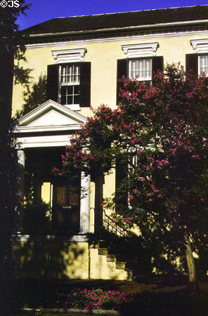 Washington Reed House (c1800) (351 Middle St.). Portsmouth, VA. Style: Georgian.