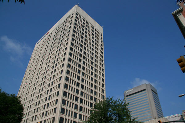 Bank of America Center (1974) (26 floors) (1111 E. Main St.). Richmond, VA. Architect: Welton Becket & Assoc..