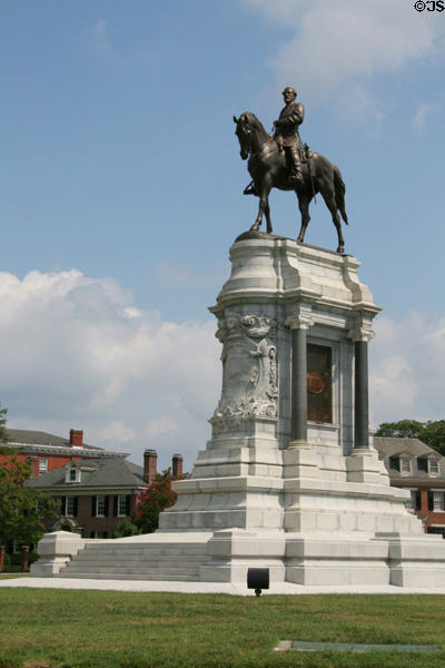 Robert E. Lee commander of Army of Northern Virginia monument (1890) by J.A.C. Mercie on Monument Ave. Richmond, VA.