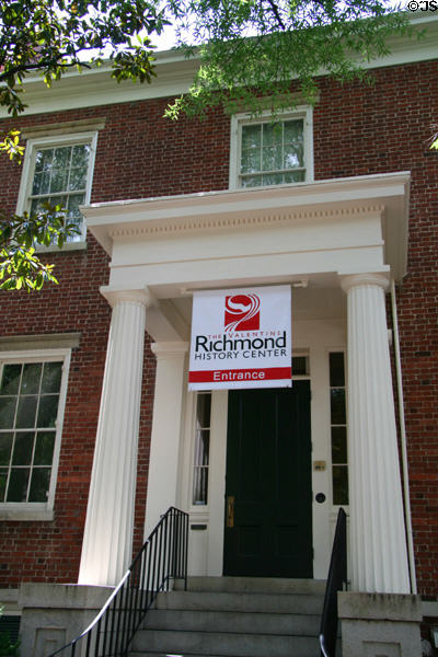 Bransford-Cecil House (1840) (Clay St.) main entrance to Valentine Richmond History Center. Richmond, VA.