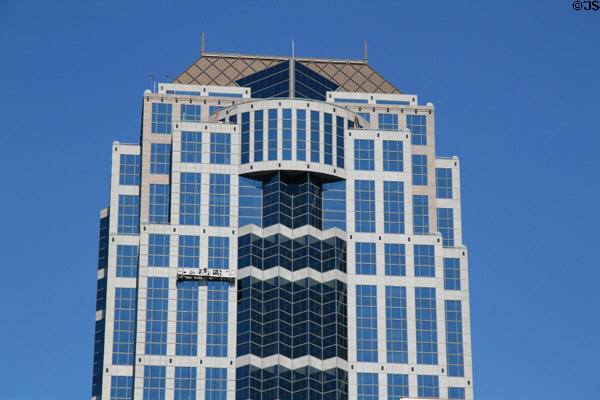 US Bank Centre [aka City Centre] (1989) (44 Floors) (1420 5th Ave.). Seattle, WA. Architect: Callison Architecture.