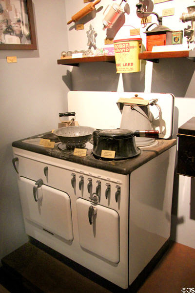 Gas kitchen stove (c1935) at West Virginia State Museum. Charleston, WV.
