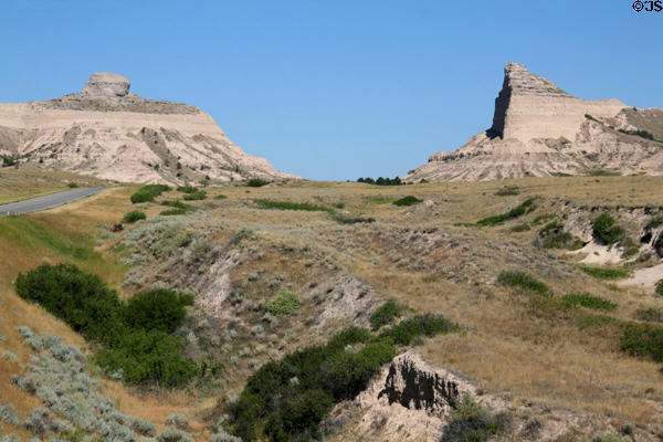 Gap between Sentinel & Eagle Rocks at Scotts Bluff National Monument. WY.