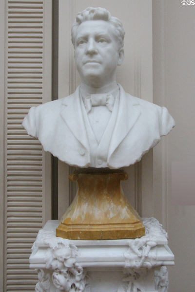 William Hesketh Lever (founder of Lever Brothers) marble bust (1900) by Edward Onslow Ford at Lady Lever Art Gallery. Liverpool, England.