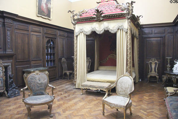 William & Mary period room (early 18th C) with bed (1737) by Giovanni Battista Borra at Lady Lever Art Gallery. Liverpool, England.