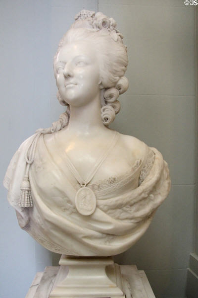 Marie Antoinette marble portrait bust (late 18th C) after Felix Lecomte at Lady Lever Art Gallery. Liverpool, England.