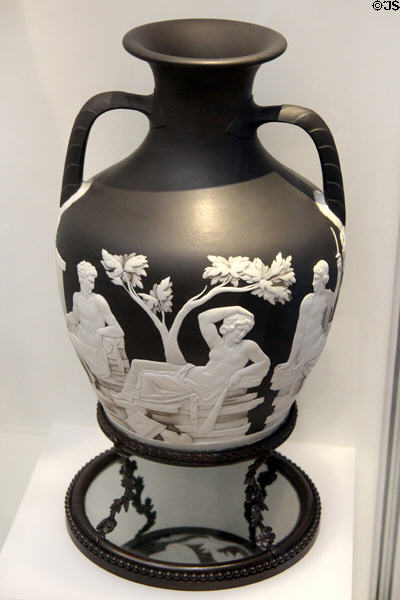 Wedgwood black jasperware Portland vase (c1790) copied by Henry Webber from ancient glass original at Lady Lever Art Gallery. Liverpool, England.