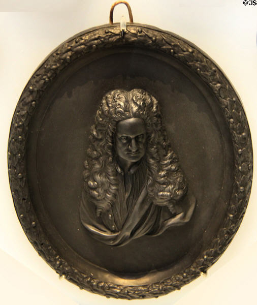 Isaac Newton portrait medallion of Wedgwood black basalt (c1773) at Lady Lever Art Gallery. Liverpool, England.