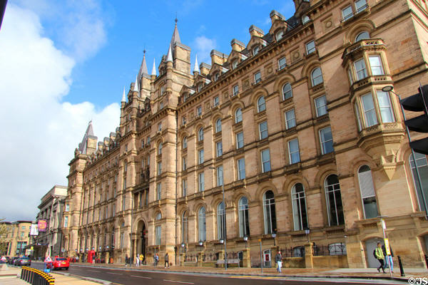 London & North Western Railwayhotel (1871) (now Radisson RED).on Lime Street. Liverpool, England. Style: French Renaissance. Architect: Alfred Waterhouse.