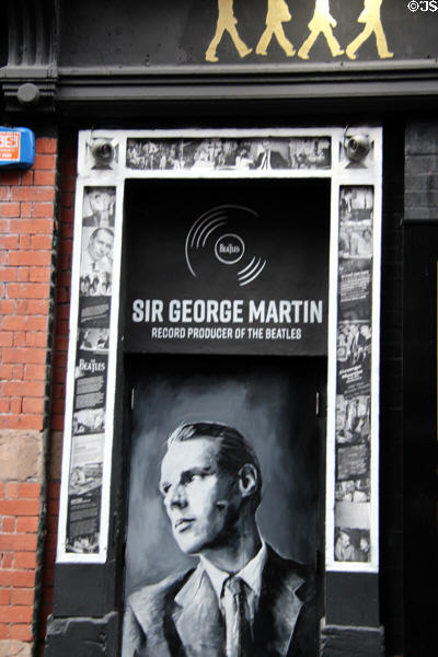 Tribute to Beatles producer George Martin on Mathew Street. Liverpool, England.