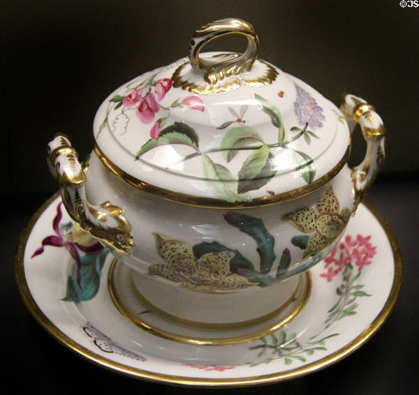 Derby porcelain dessert tureen (c1810) at Walker Art Gallery. Liverpool, England.