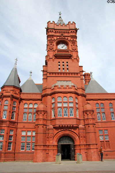 Arched front entrance to the Pierhead building at Cardiff Bay. Cardiff, Wales.